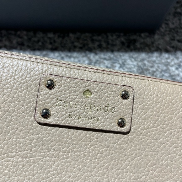 Kate Spade Black Grove Street Neda Wallet Cream - Picture 2 of 7